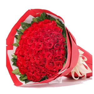 Deshi Red Roses in a Round Bouquet