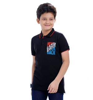 Midnight Sophistication: Black Pique Polo-Shirt - Effortless Elegance for Casual Refinement