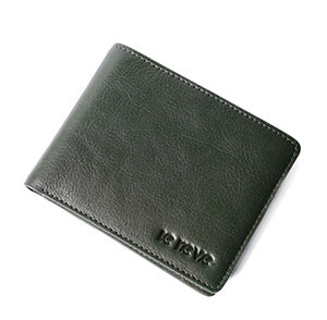 Nature-Inspired Chic: Green Wallet - Elevate Your Style with a Splash of Freshness for Your Daily Essentials