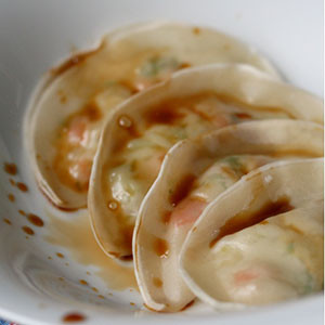 Korean Food:  Vegetable dumpling -4Pcs From "Goong the Castle"