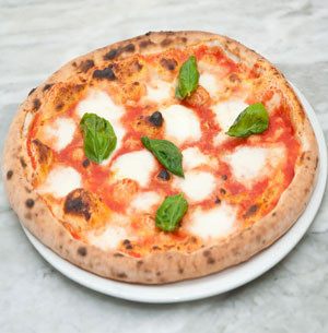 Pizza Margherita - M