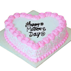 Yummy Yummy's Heartwarming Vanilla Cake: Ideal for Mother's Day