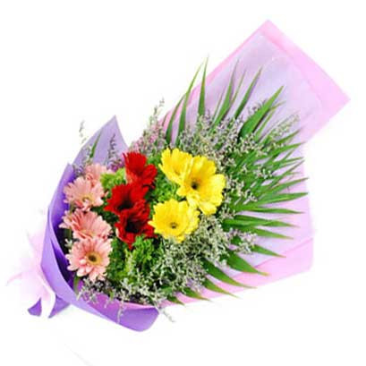 Radiant Gerbera Bouquet: A Symphony of Colorful Blooms