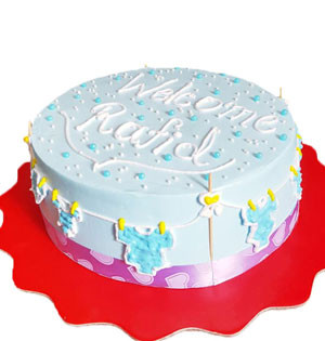 Sweet Indulgence: Cake's Special Vanilla Round Cake
