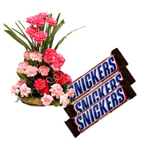 Sweet Bloom Ensemble: Chocolate and Flower Basket for a Delightful Gift