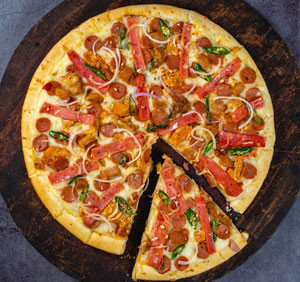 Meat Masala Pizza From Pizzaburg