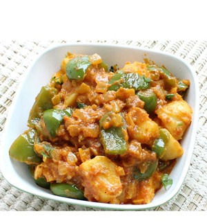 Indian Food: Aloo Capsicum From "Roll Xpress"