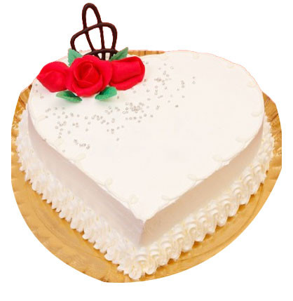 Shumi's Hot Bakery: Exquisite Vanilla Heart Cake