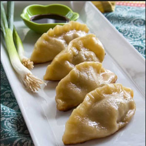 Korean Food: Prawn dumpling -4Pcs From "Goong the Castle"