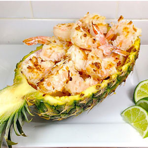 Chinese Food:  Prawn - BAKED SHRIMPS IN PINEAPPLE From - "XinXian"