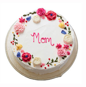 Yummy Yummy's Vanilla Round Cake: Sweet Mom's Day Treat